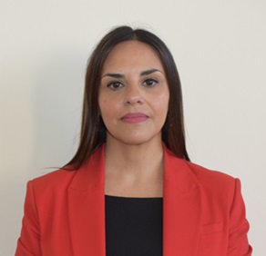 Dra. Adriana Karina Lucero Alfonso - Miembro Titular